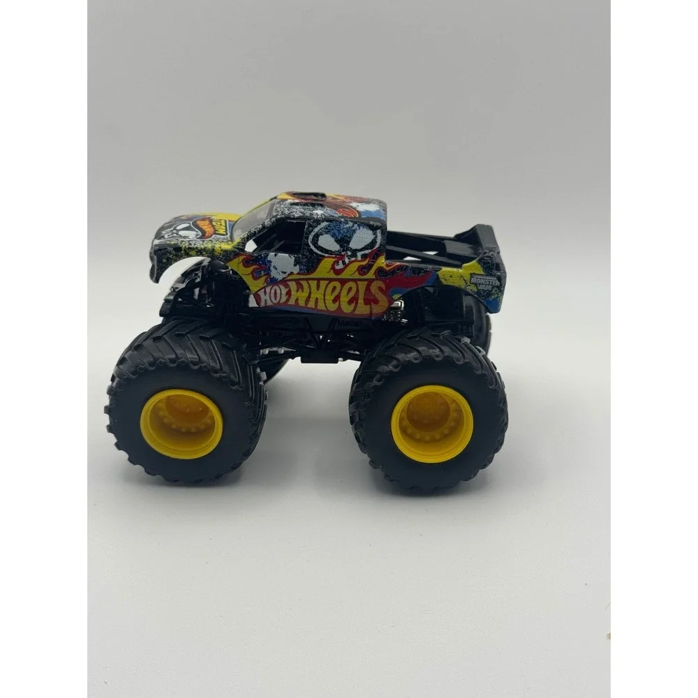 Hot Wheels Monster Truck‎ Team Hot Wheels Firestorm Diecast Toy Vehicle